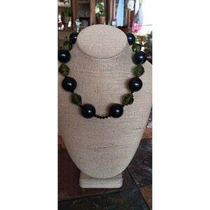 Vintage Baublebar large black bead green faceted glass beaded choker necklace